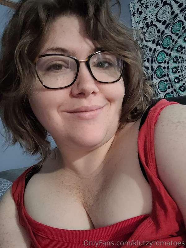 It's a bodice and thigh highs kinda night.