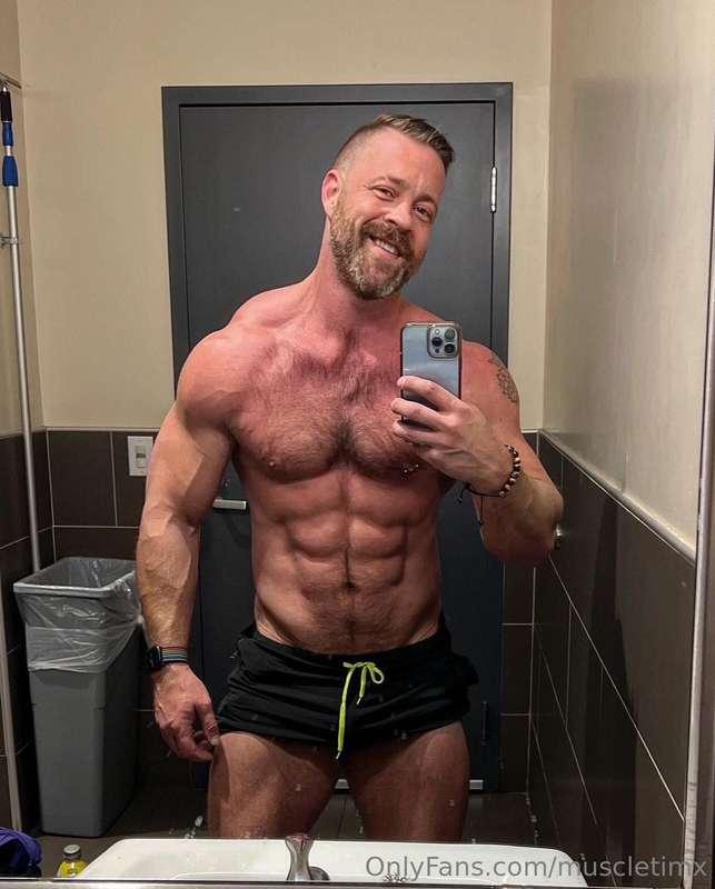 Flashback to last year when I managed to be cut over the hol..