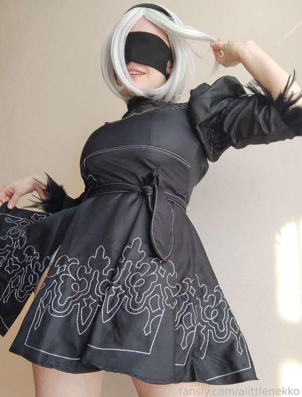 alittlenekko image #1