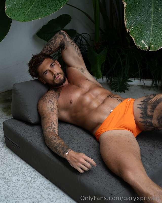 Baby come to relax with me 🧡🔥