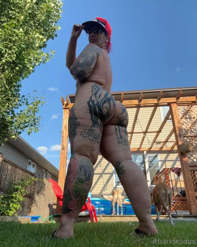 Neighbour said I look good all the way around🫠