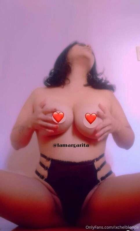 💚FREE SUB💚⚠️ @lamargarita ⚠️

🔞 Latina with big natural boob..