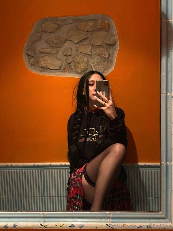 ONLINE DATE WITH ME? 😋💘 Do you want to spend the day with me..