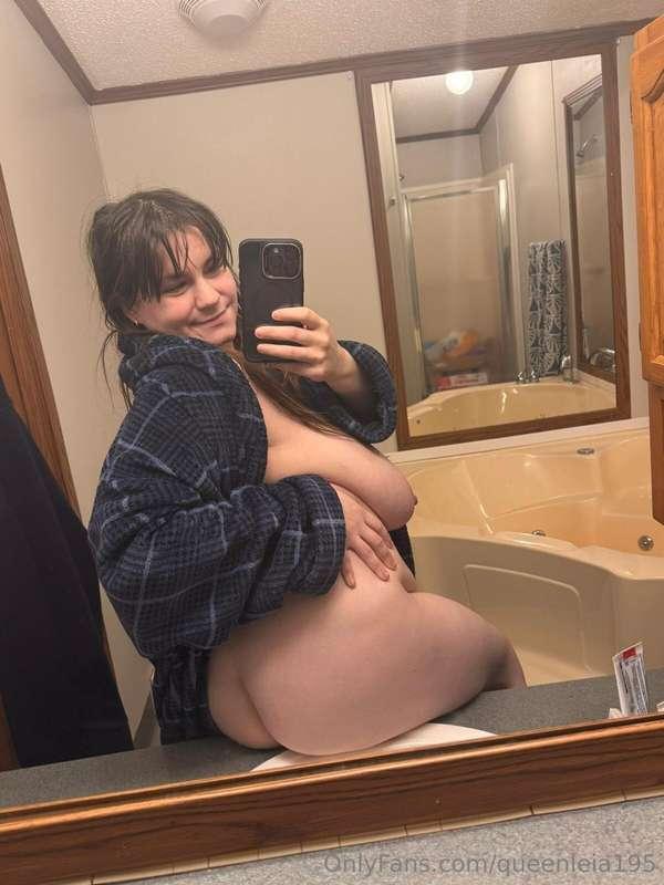 Booty morning baby🍑💋