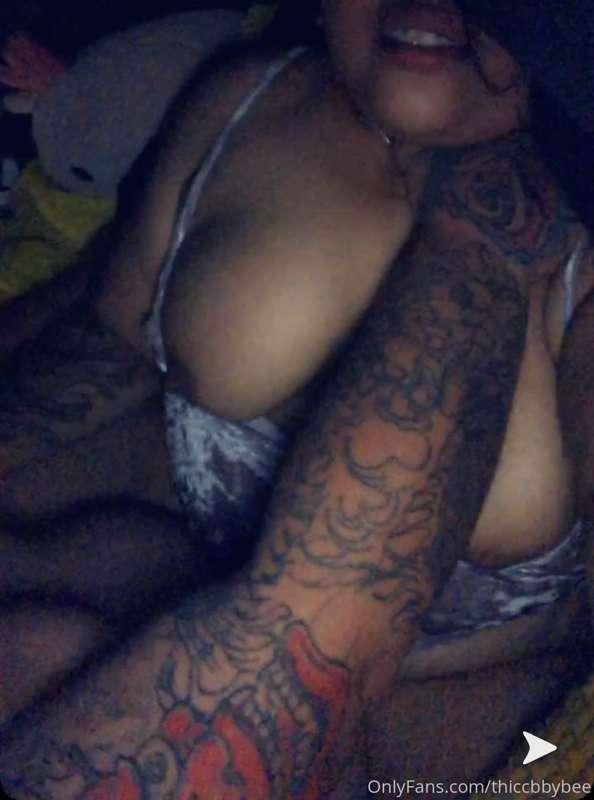 My daddy roughing me up 🤤 🤤