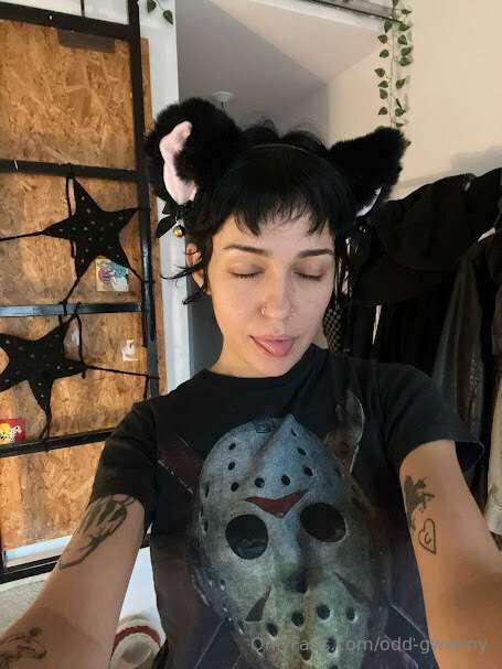 meooowww :33