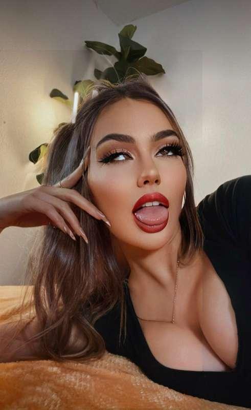 Oops… did I just make your favorite face? 👅