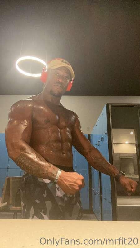 Is it hot in here, or is it just me? 🥵🥵