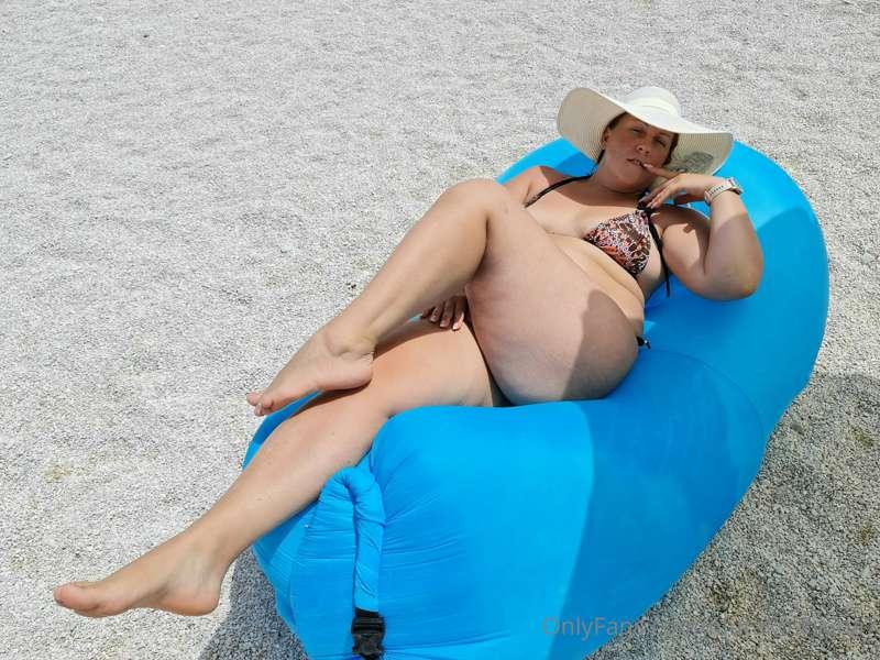 Would you relax with me on the beach?