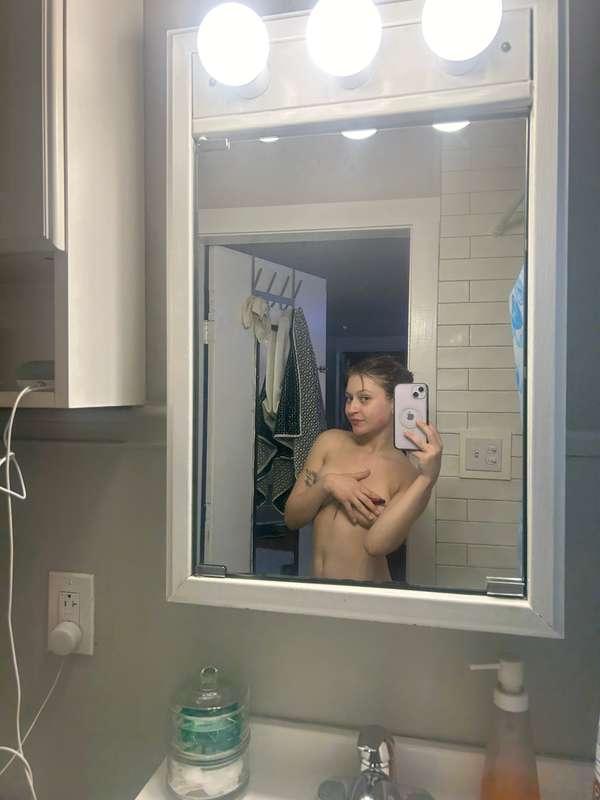 makeup or no makeup? 