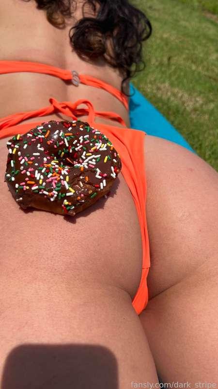 dark_stripe image #14