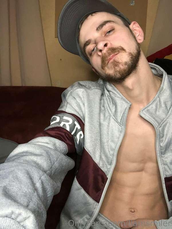 Silver day 😈😈.  Full unlocked no PPV;  https://onlyfans.com/..
