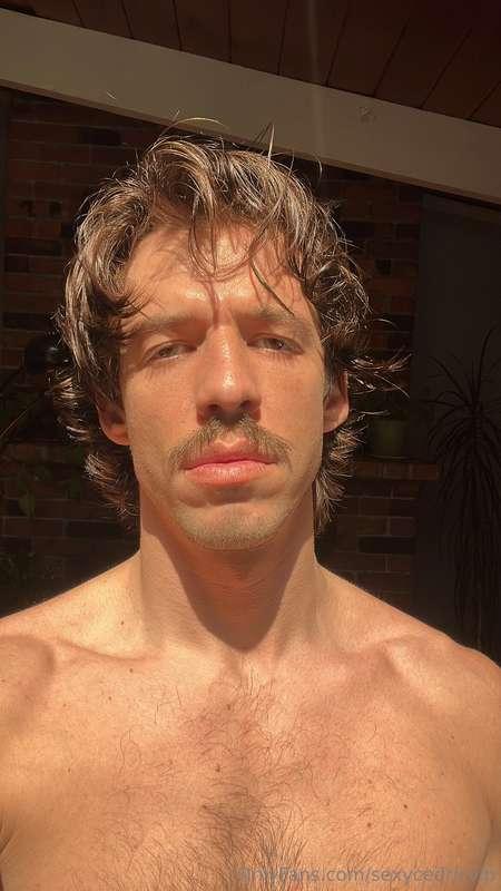 Gettin shaggy! Should I keep growing it out?