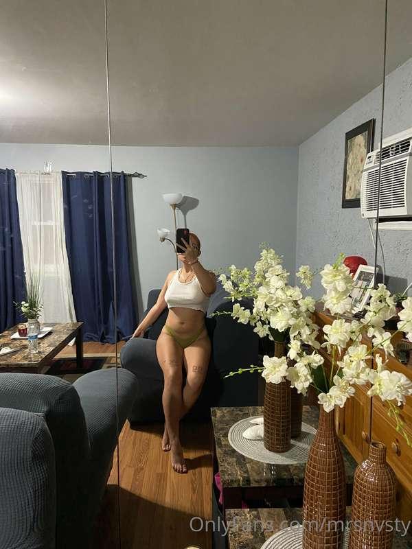 Need someone to rub my body tonight 😩, any takers ?