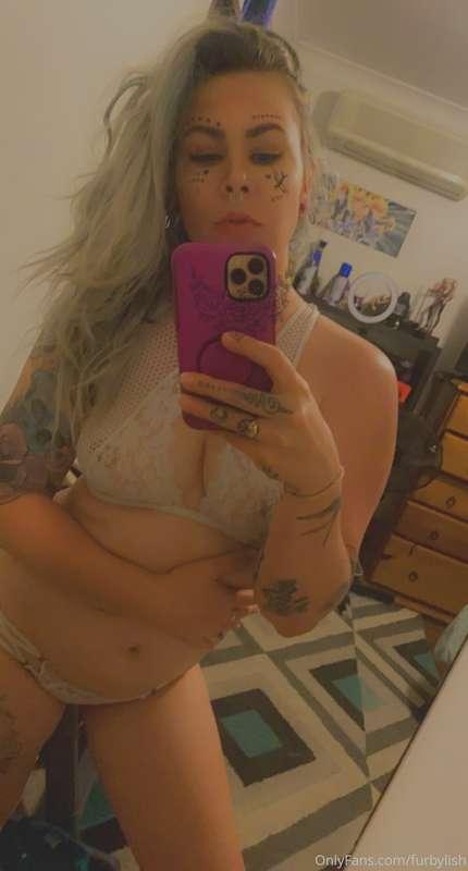 😈Bend me over please  I need a good fucking 💦💦