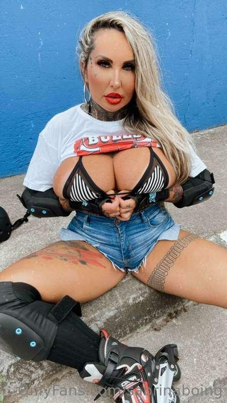 sabrinaboing main image