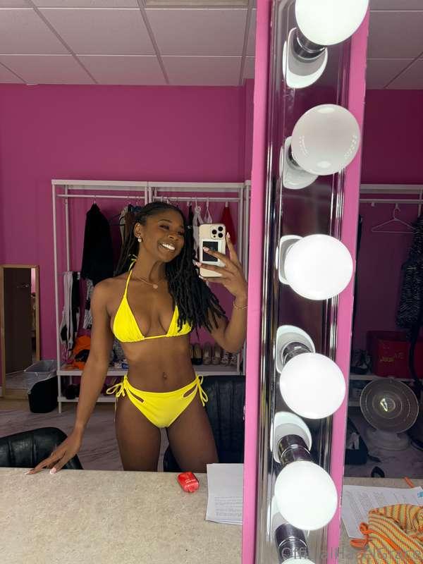 Hi. Message me on my VIP account. 😉