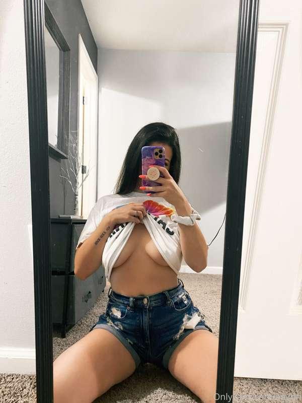 Send me a tip if you’d like to see full video 🍒