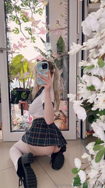 Would you hold my leash for me, Sir? 🥺