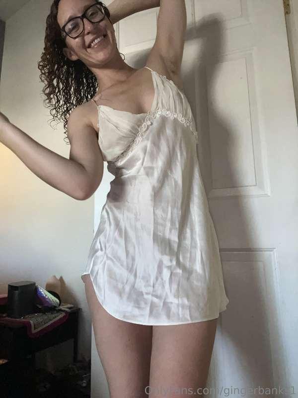 Bend me over baby🥰🥰