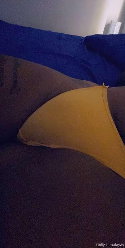 Who want to see my boo fat pretty pussy?