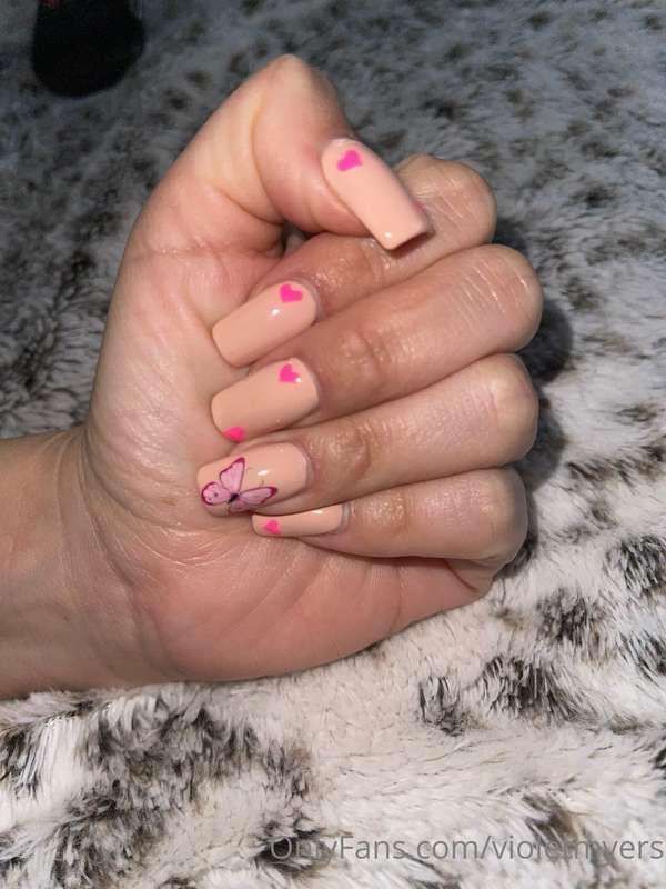I love my new nails! 💅 this will look so good while I stroke..