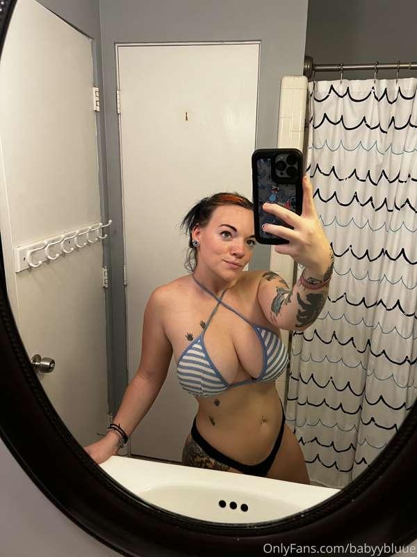 I like my little blue top!!