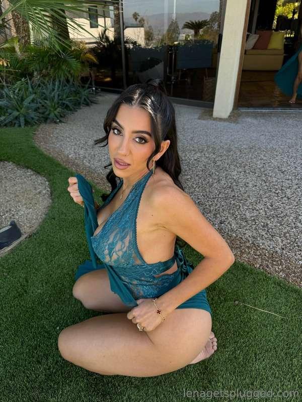 lenatheplug image #0