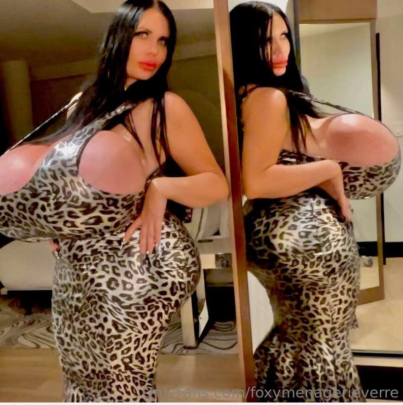 Here's a preview image for my new topless video, FOXY MIRROR..