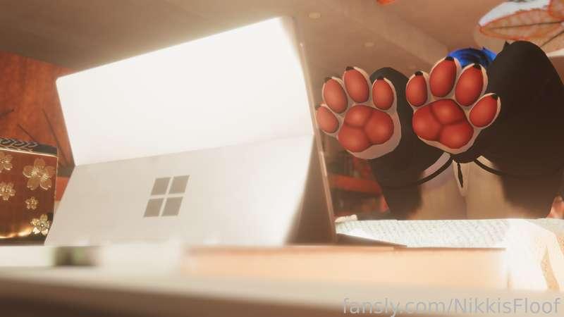 nikkisfloof image #5