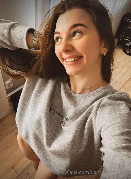 ❣️this sweet girl @sultrylina will warm you up and wake up y..