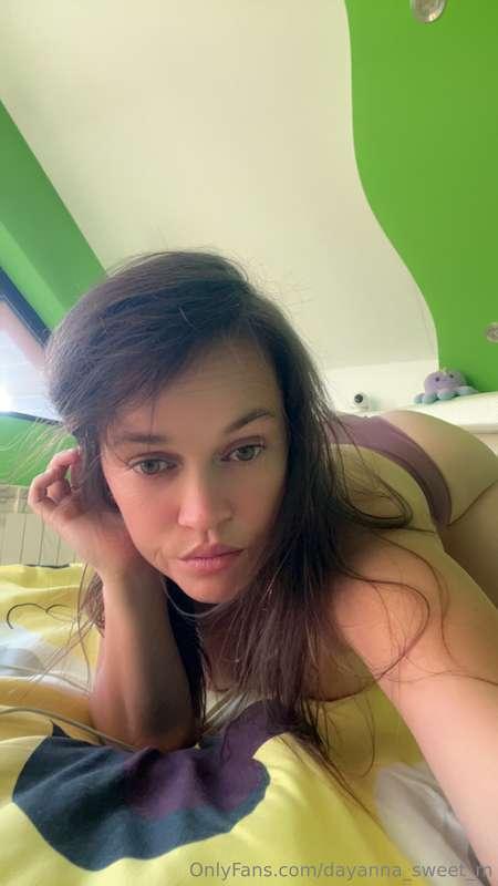 If you think I’m pretty go and subscribe on my vip Onlyfans ..