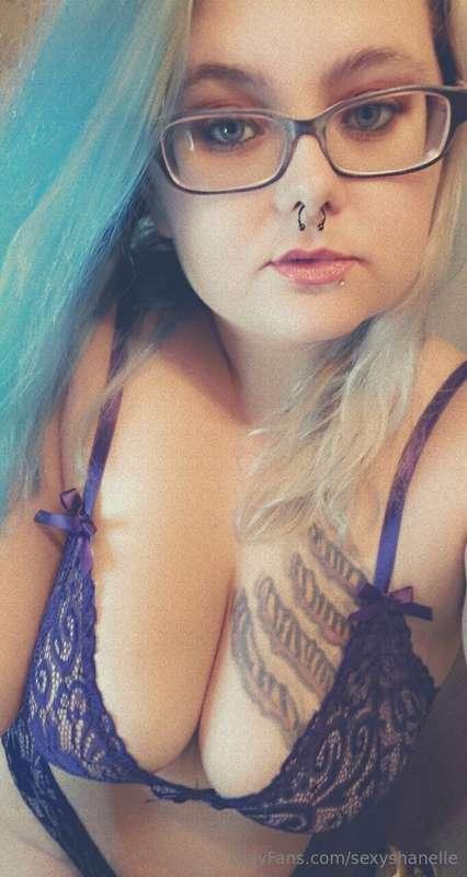 I need some new lingerie. Who wants to help get me some? 😈😈