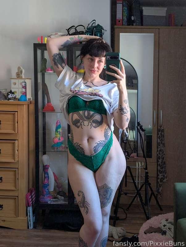 pixxiebuns image #2