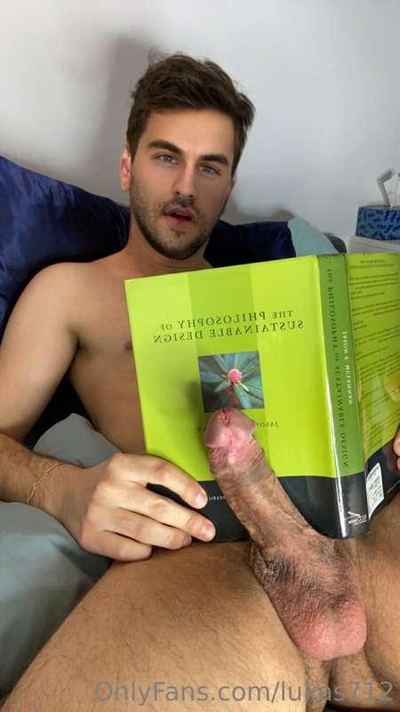 lukas712 image #0