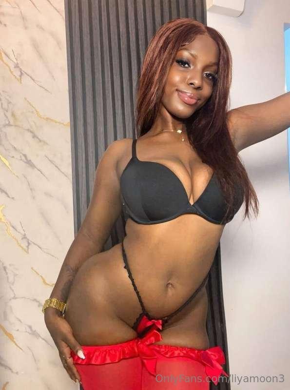 liyamoon3 main image