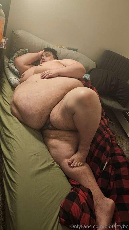 I better get used to being in bed. Once im fat enough I'll b..