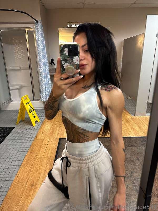Can i do cardio with you?🥰