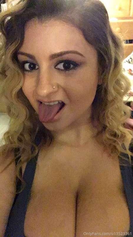 chloerosesamantha image #0