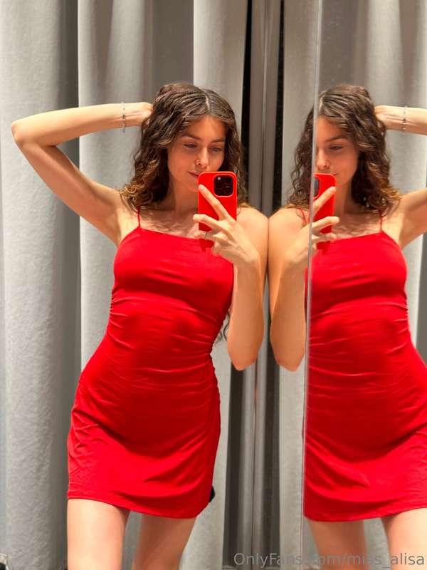 This red dress screams trouble🙈Should I take it home, or lea..