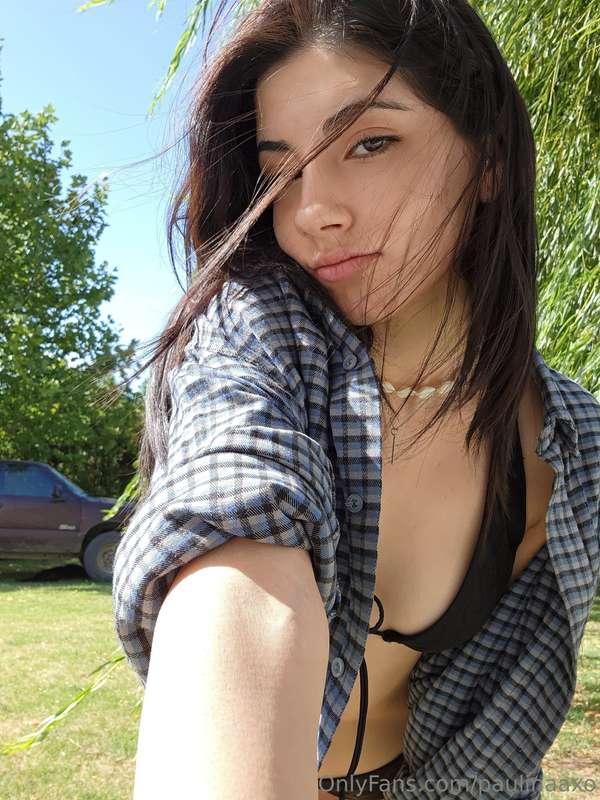 paulinaaxo image #2