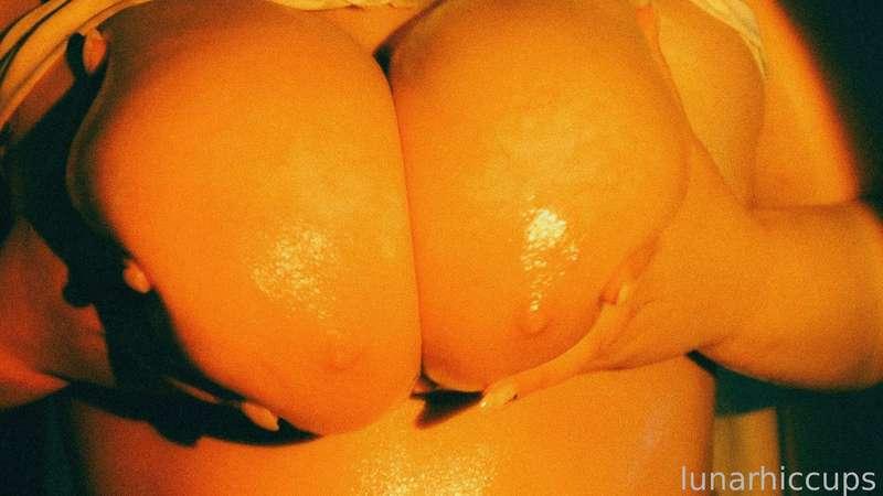 lunarhiccups image #0