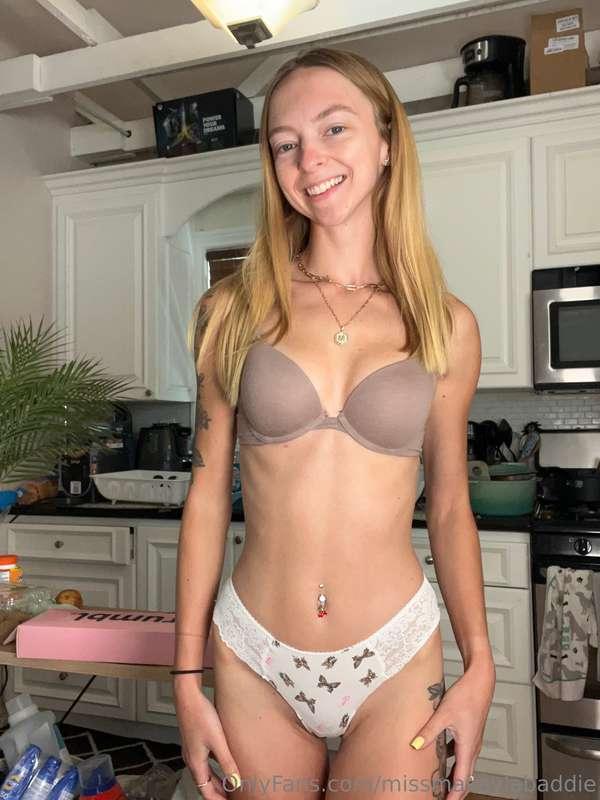 all I need is some cookies and some 🍆🤭