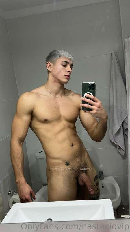 Me levante con ganas de cojer una boquita 👄💦