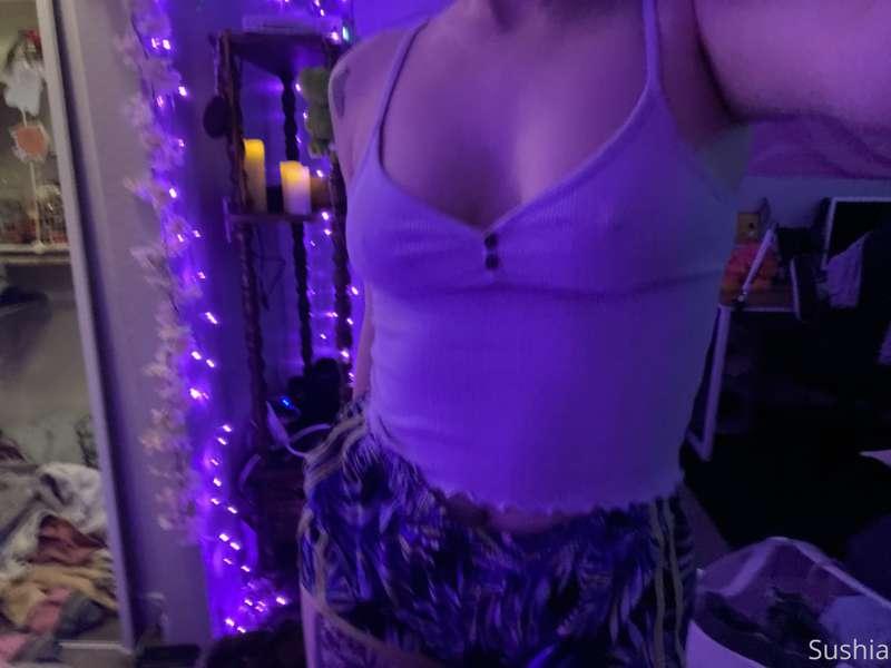 happy friday here r my cute tits *.^