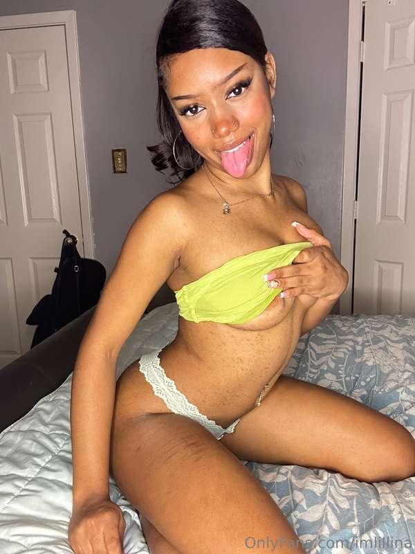 Wanna taste me? 💋