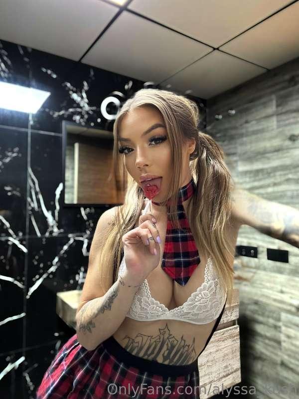 I love to suck it, you want to cum on my face 🥵