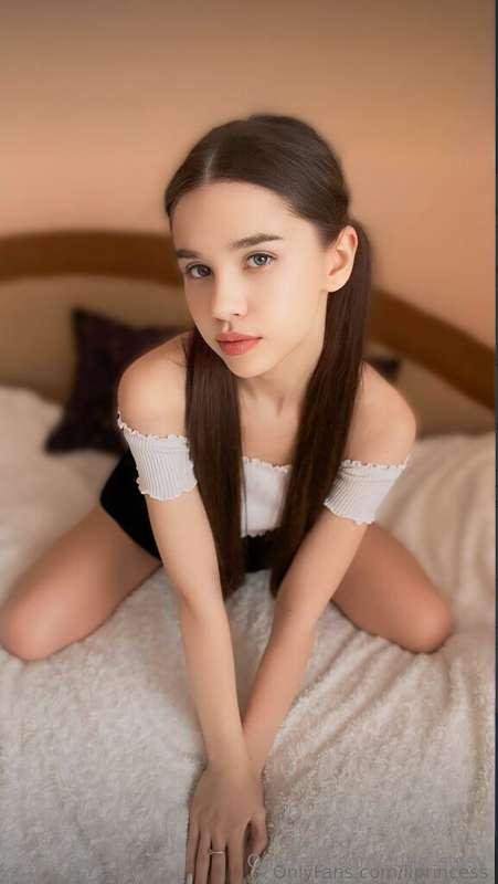 # ✅ Free subscribe ONLY now ✅ @liprincess

❤️This sweet girl..