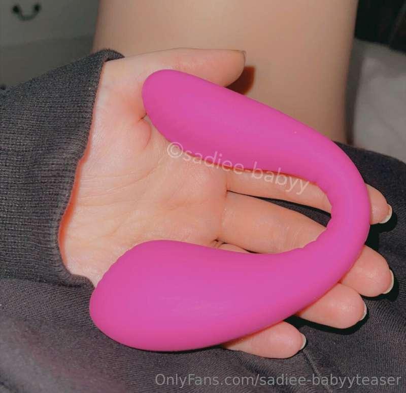 Ready to take the leap to unlock THOUSANDS of NSFW photos an..