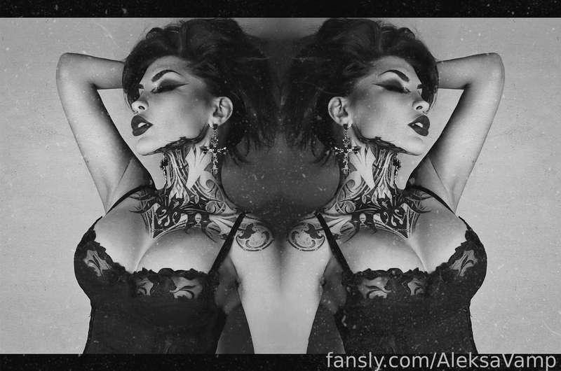 Beauty, grace and aesthetics are my element. 🌹

#bdsm #dominance #strapon #anal #humiliation #punishment #femdom #mistress #goddess #fyp